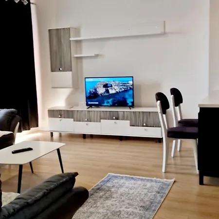Luxury Rent * Tirana